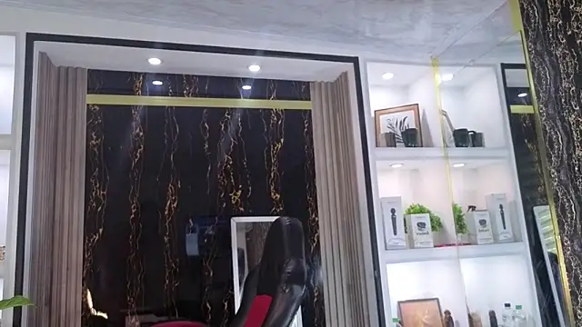 Snapshot of AmberNix chatting on 24, 10, 2025 AmberNix online show from 24, 10, 2025