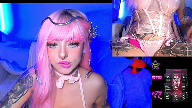 HollyDominic online show from 11, 5, 2026