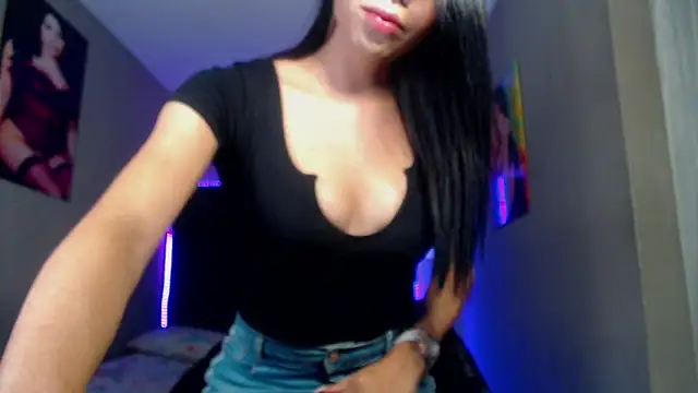 Snapshot of alizbunny chatting on 2, 5, 2026 alizbunny online show from 2, 5, 2026