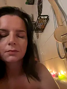 Snapshot of Off__Melonenmandy chatting on 23, 11, 2025 Off Melonenmandy online show from 23, 11, 2025