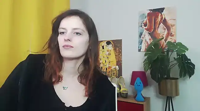 juicyNadine online show from 10, 3, 2025