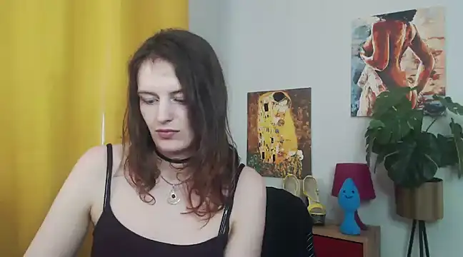 juicyNadine online show from 12, 3, 2025
