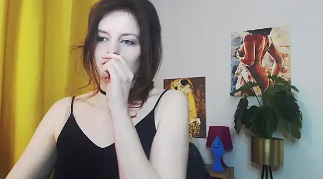 juicyNadine online show from 5, 2, 2025