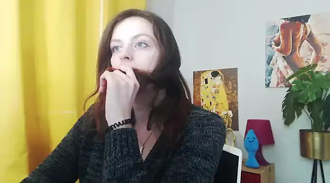 juicyNadine online show from 27, 1, 2025