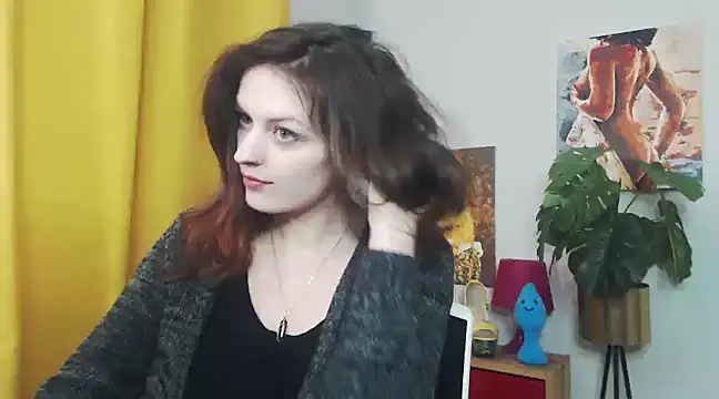 juicyNadine online show from 3, 3, 2025
