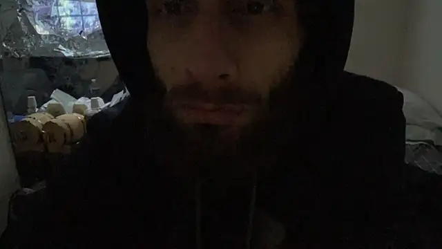 Snapshot of pantslesstraveler_plt chatting on 5, 11, 2025 pantslesstraveler plt online show from 5, 11, 2025