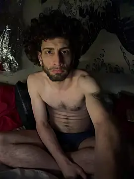 pantslesstraveler plt online show from 22, 12, 2025