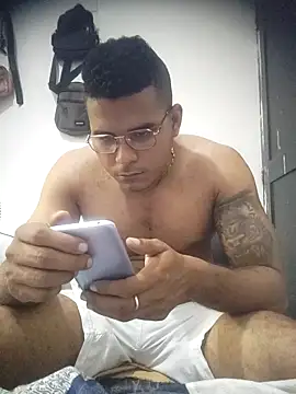 Snapshot of SaucyAffair0 chatting on 10, 5, 2026 SaucyAffair0 online show from 10, 5, 2026