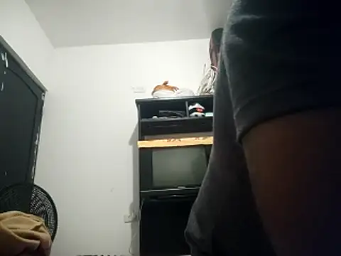 SaucyAffair0 online show from 28, 2, 2026