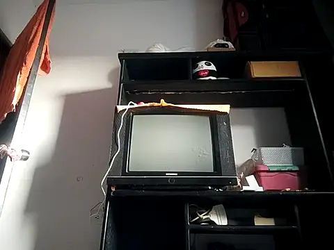 SaucyAffair0 online show from 10, 2, 2026