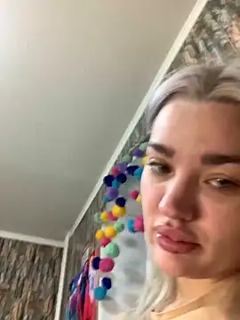 Sextazy online show from 1, 3, 2026