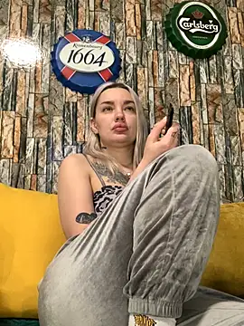 Sextazy online show from 20, 2, 2026