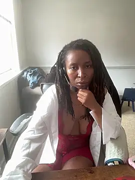 LeyaHoneybuns online show from 25, 3, 2026