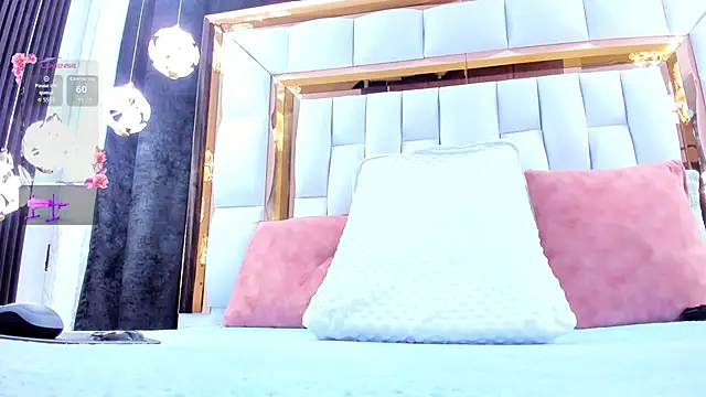 RileySweett online show from 4, 3, 2026