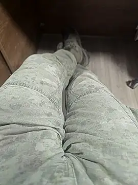 justwatchbaby online show from 19, 4, 2026