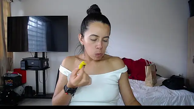 Mariam Gomezxxx online show from 1, 10, 2025