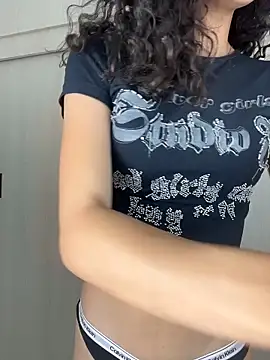 uniquerossie online show from 14, 2, 2026