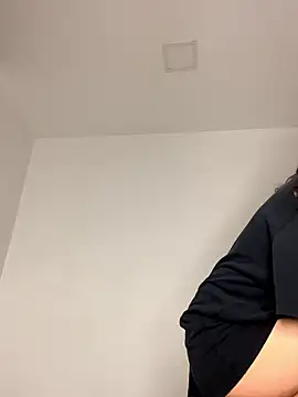 uniquerossie online show from 9, 1, 2026