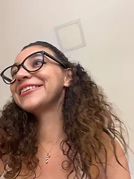 uniquerossie online show from 23, 12, 2025