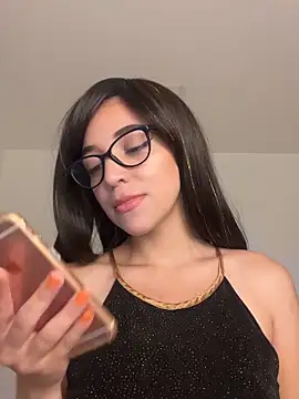 uniquerossie online show from 19, 12, 2025