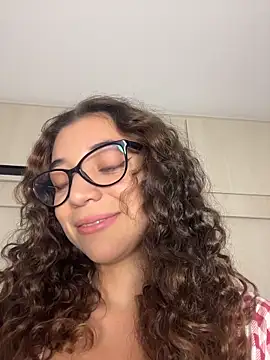 uniquerossie online show from 8, 2, 2026