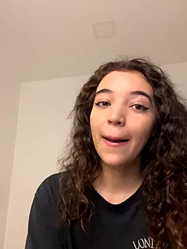 Snapshot of uniquerossie chatting on 30, 11, 2025 uniquerossie online show from 30, 11, 2025