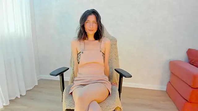 crystalnut online show from 11, 7, 2026