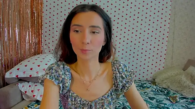 Snapshot of crystalnut chatting on 17, 2, 2025 crystalnut online show from 17, 2, 2025