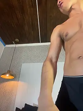 ALAN SANTHOS online show from 12, 4, 2026