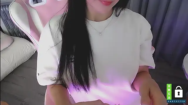 Snapshot of San___San chatting on 5, 1, 2026 San San online show from 5, 1, 2026