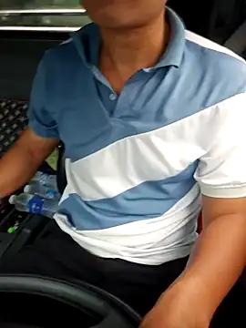 Vanilahirl online show from 6, 10, 2025