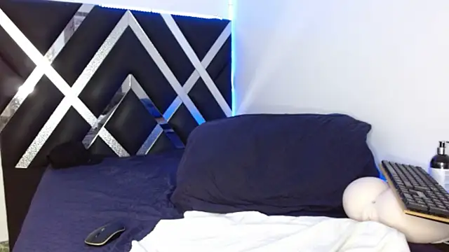 Levy Steve online show from 11, 4, 2026