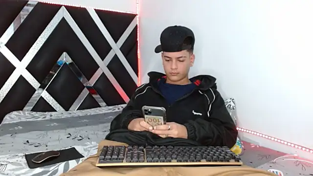 Levy Steve online show from 28, 2, 2026