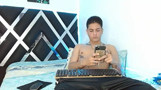 Levy Steve online show from 22, 2, 2026