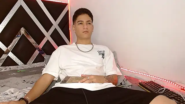 Levy Steve online show from 22, 3, 2026