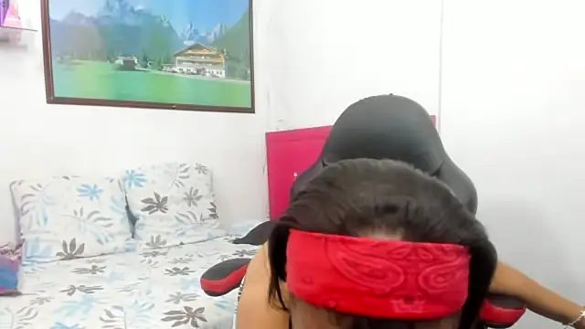 Snapshot of daniela_xue chatting on 2, 6, 2026 daniela xue online show from 2, 6, 2026