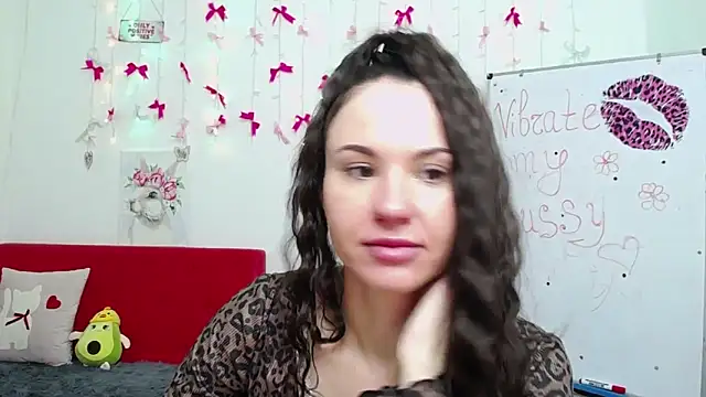 Snapshot of KaraCriegs chatting on 30, 4, 2026 KaraCriegs online show from 30, 4, 2026