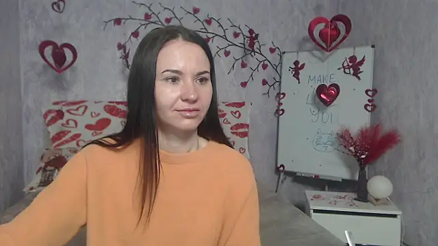 KaraCriegs online show from 8, 2, 2026