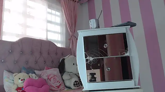 zaleya mateus online show from 13, 3, 2026