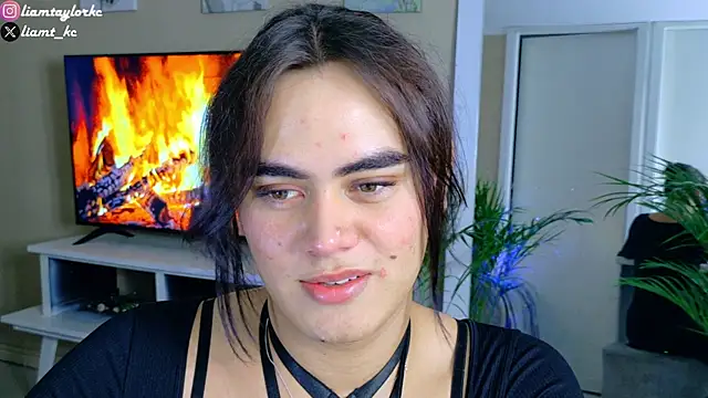 Snapshot of Liam_Taylor chatting on 8, 1, 2026 Liam Taylor online show from 8, 1, 2026