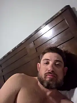 Snapshot of caliguy37 chatting on 7, 4, 2026 caliguy37 online show from 7, 4, 2026