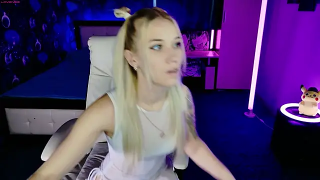 ShhhO O online show from 29, 11, 2025