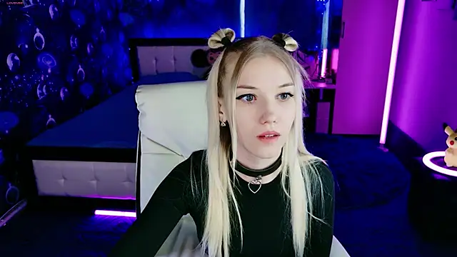 ShhhO O online show from 5, 4, 2026