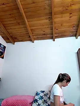 Iris love18 online show from 17, 5, 2026