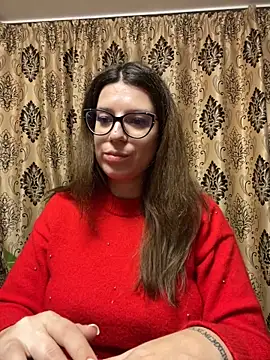 NadiraNoor online show from 7, 3, 2025