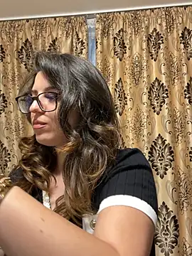 Snapshot of NadiraNoor chatting on 14, 5, 2026 NadiraNoor online show from 14, 5, 2026
