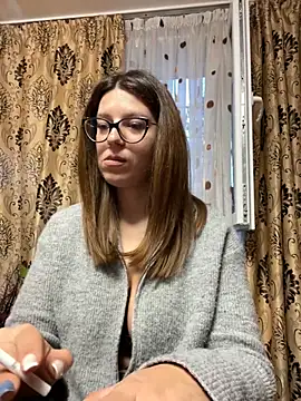 NadiraNoor online show from 15, 3, 2025