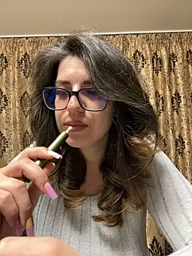 Snapshot of NadiraNoor chatting on 15, 5, 2026 NadiraNoor online show from 15, 5, 2026