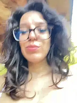 Snapshot of NadiraNoor chatting on 28, 6, 2026 NadiraNoor online show from 28, 6, 2026