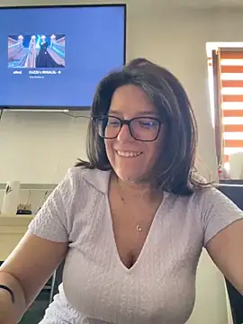Snapshot of NadiraNoor chatting on 11, 6, 2026 NadiraNoor online show from 11, 6, 2026